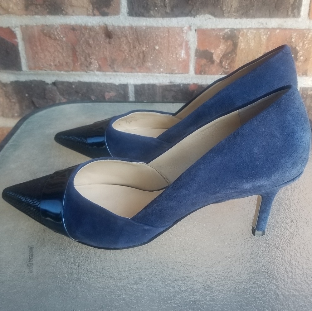 Ivanka Trump Navy Heels
